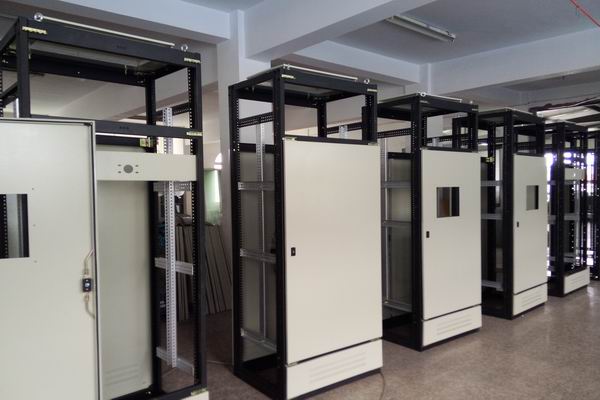 石台配电柜-3683厂家配电柜检修需要注意的